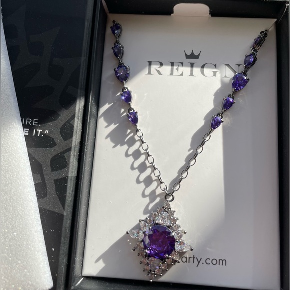 Bomb Party Reign Villain Under Her Rule Necklace - Picture 6 of 7